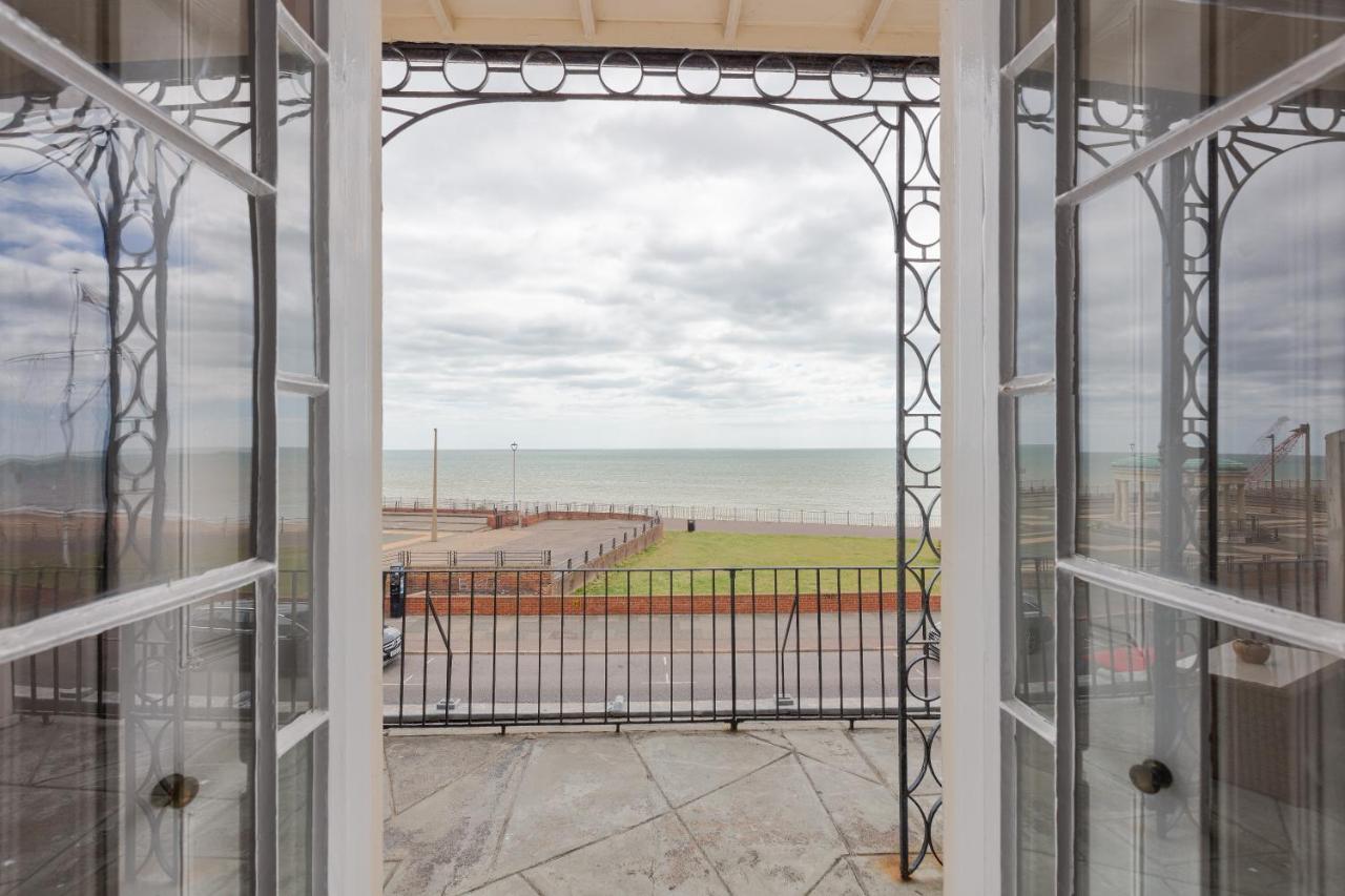 Beach View: Stunning Sea View & Balcony Apartment Ramsgate Exterior foto